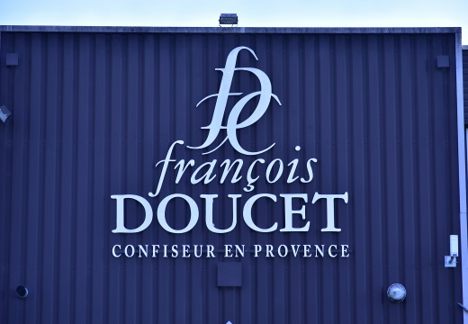 7-02 Nous ne sommes pas...